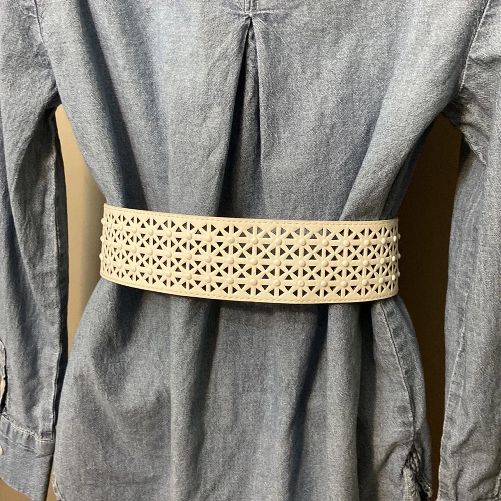 White Cut Bead Embellished Wide Womens Stretch Fashion Belt size 28